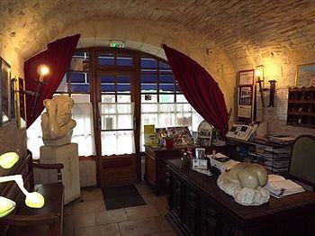 Saint Martin- Logis Et Restaurant Creully sur Seulles