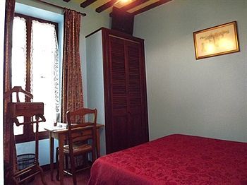 Saint Martin- Logis Et Restaurant Hotel
